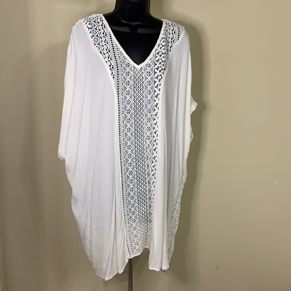 Xhilaration, M/L, White Bathing Suit Cover-Up